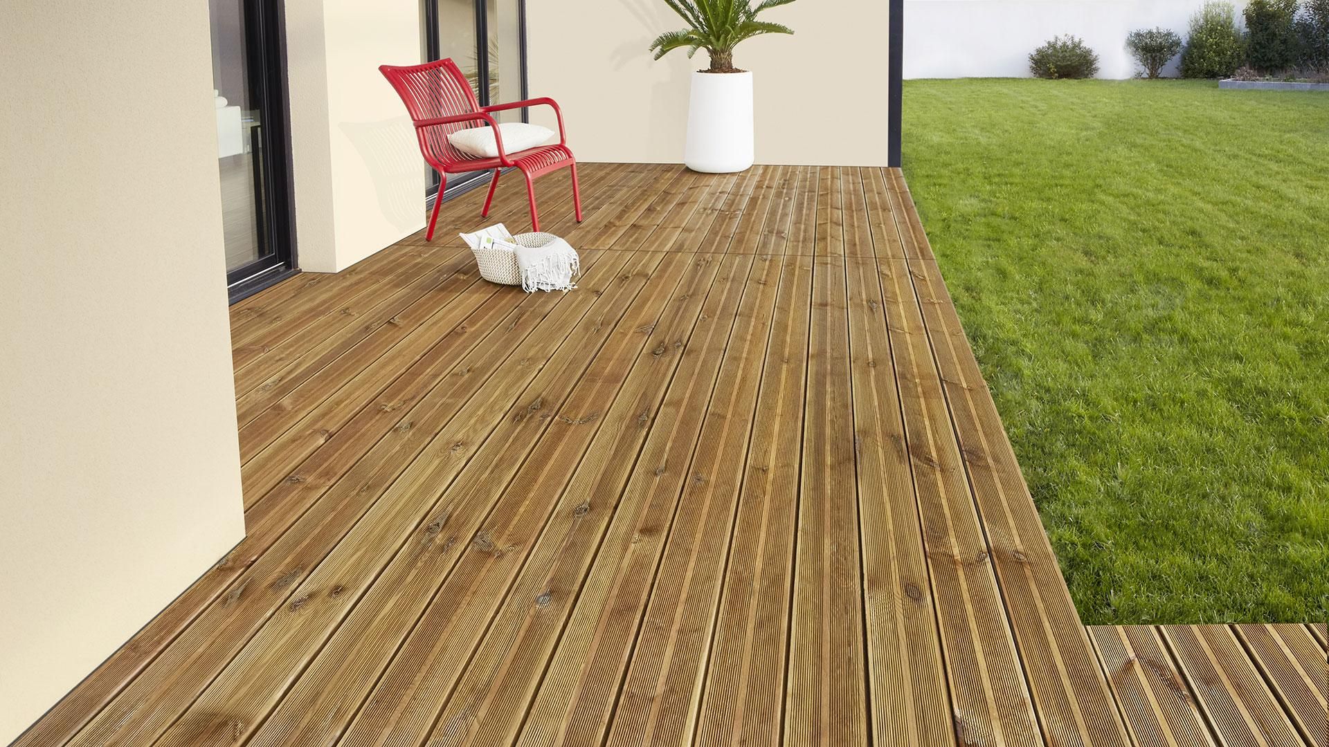 Le mariage d’une terrasse bois et d’un habitat contemporain